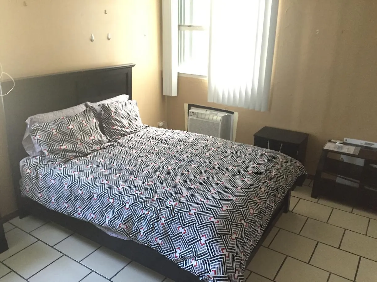 Playa Mar Beachfront Apartment At Isla Verde 캐롤라이나